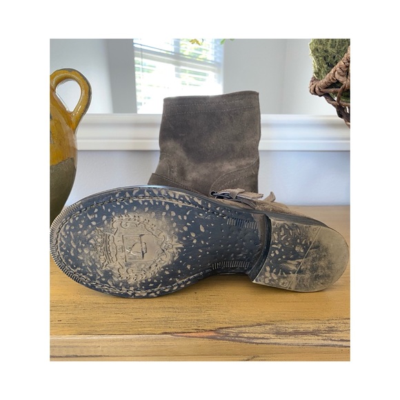 Anthropologie ZIGI Girl Suede Boots, Style: Chilly - Picture 5 of 7